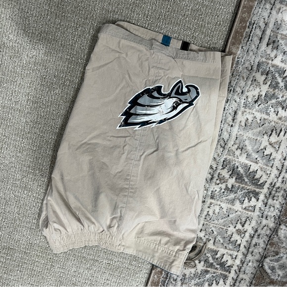 Philadelphia Eagles swim trunks - men’s XL - Picture 7 of 10